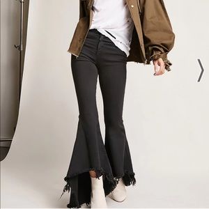 Kikiriki Frayed Flared Blue Jeans. Size 1X